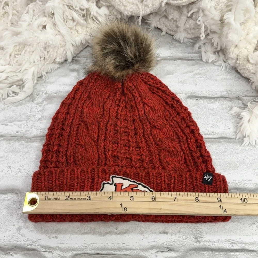47' NFL Kansas City Chiefs Women's Cable Knit Beanie Hat Cap Football w/ Pom Pom